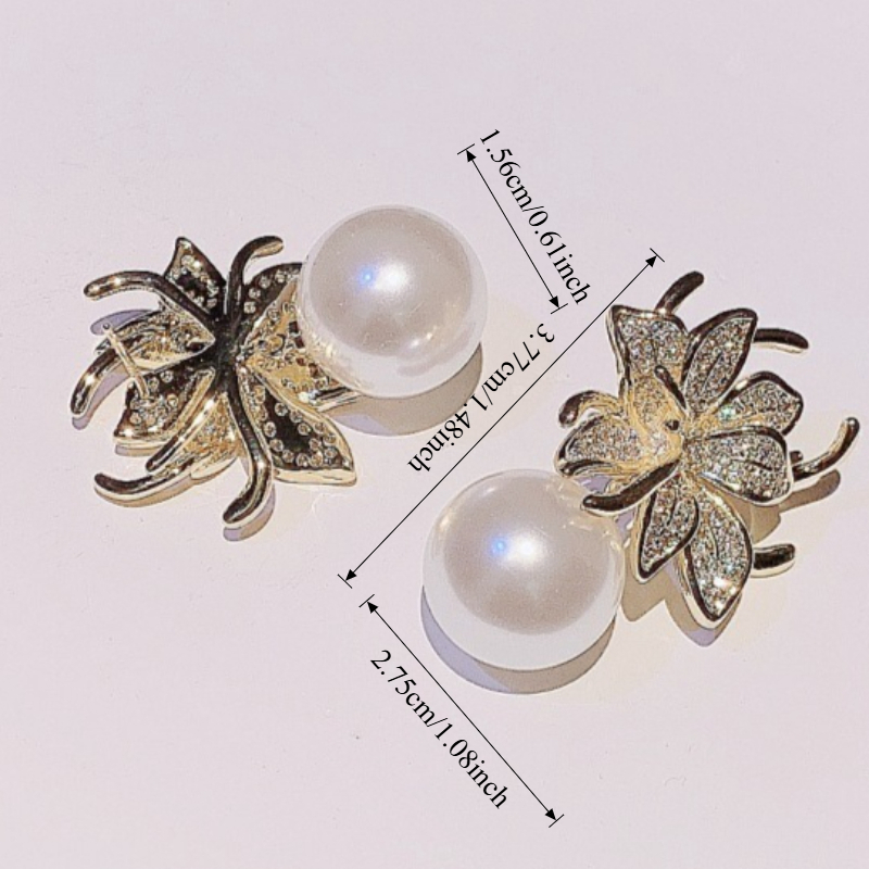 Elegant Luxury Inlaid Zirconia Shell Pearl Studs for Women